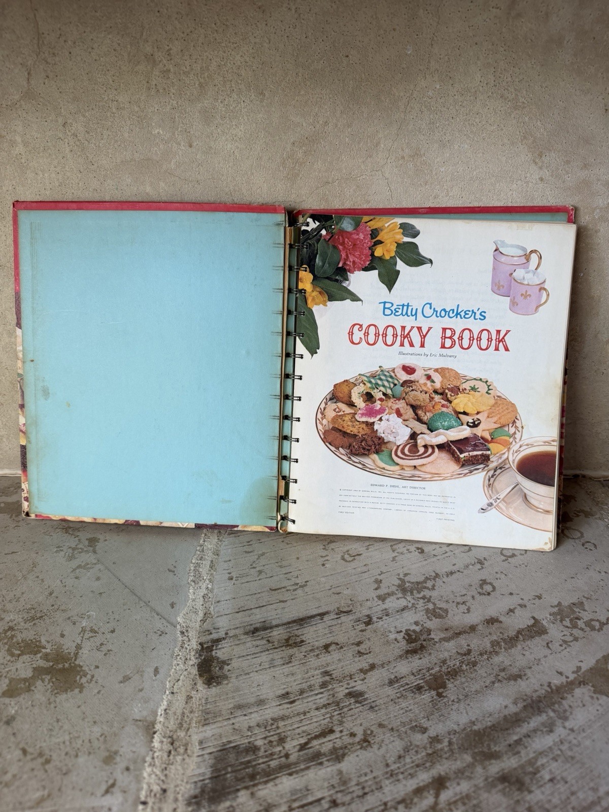 Vintage Betty Crocker’s Cooky Book 1963 First Edition First Printing Spiral