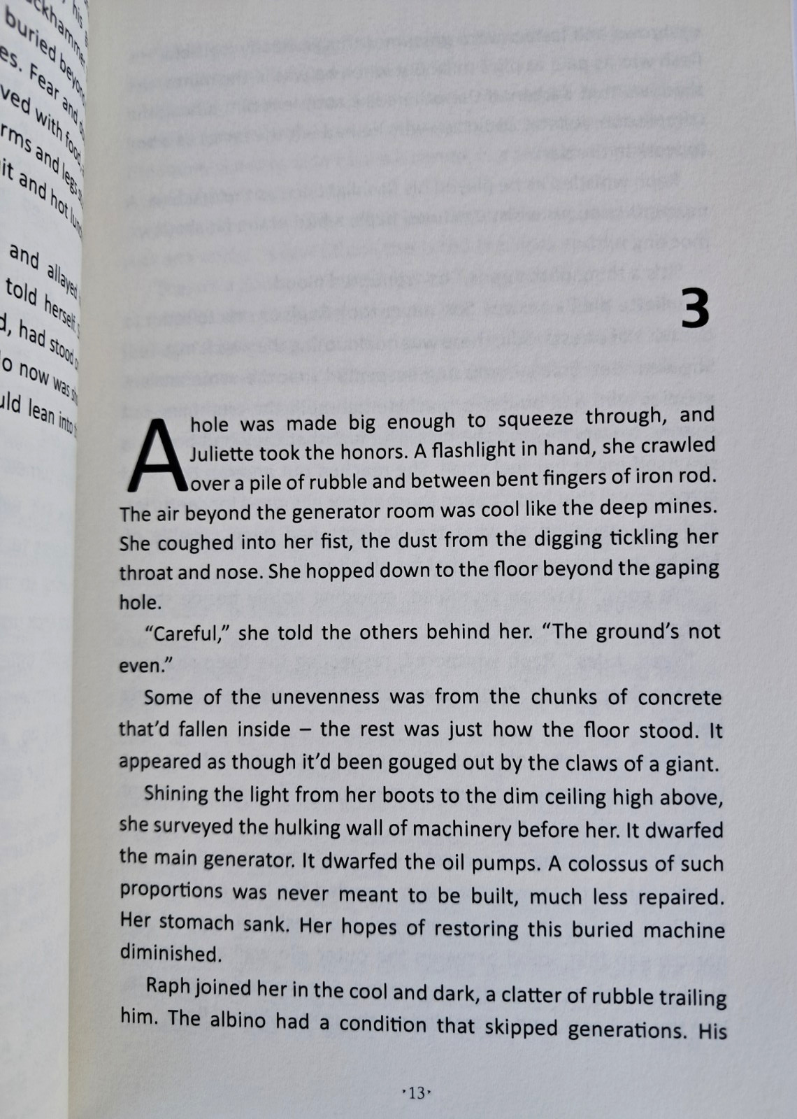 Dust by Hugh Howey – SILO Trilogy – 1st Edition – Excellent Condition