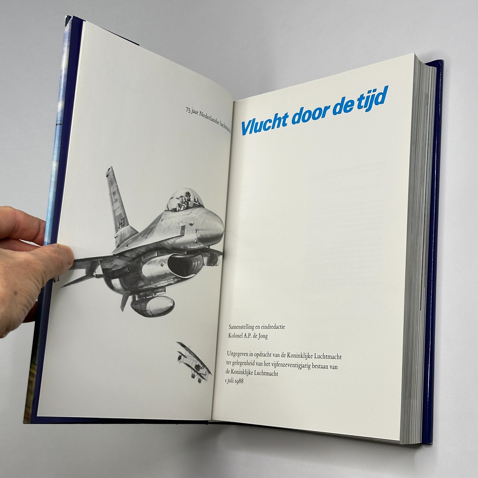 Royal Netherlands Air Force History “Vulcht door de tijd: 75 jaar” (1988)