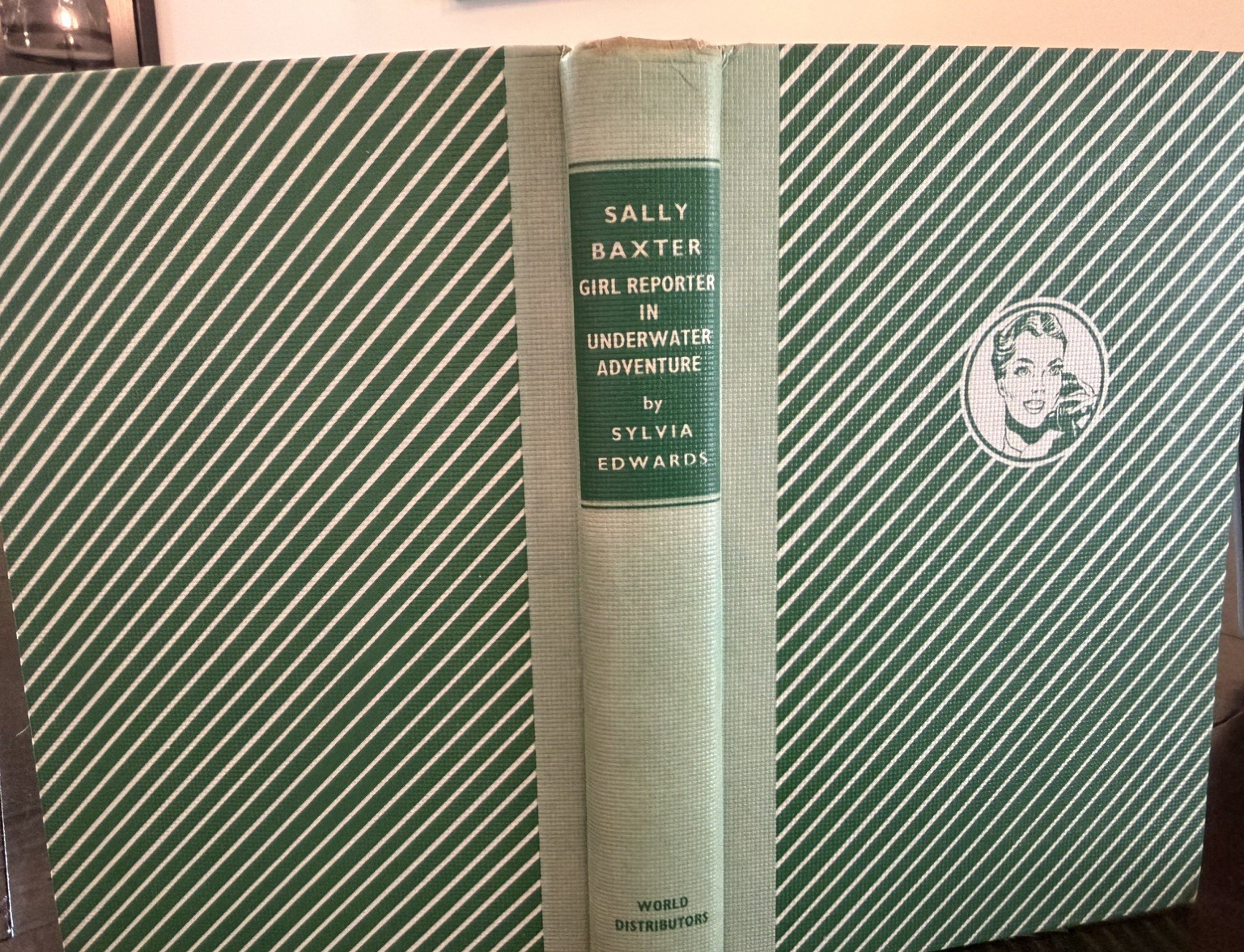 Sally Baxter, Girl Reporter #7 Underwater Adventure 1959 DJ Excellent RARE UK HC