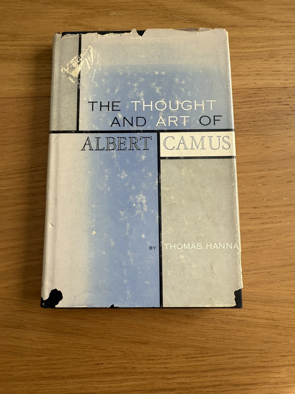 Thomas Hanna THE THOUGHT AND ART OF ALBERT CAMUS 1st Edition 1st Printing