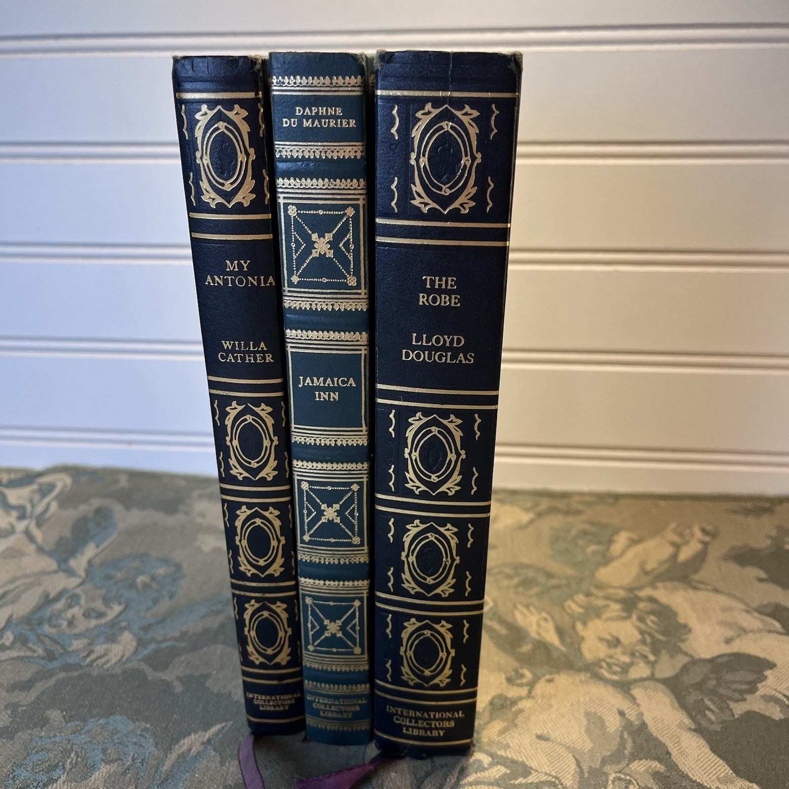 Set of 3 Intl Collectors Library – Faux Leather – Classics – Gold Gilt – 1980s