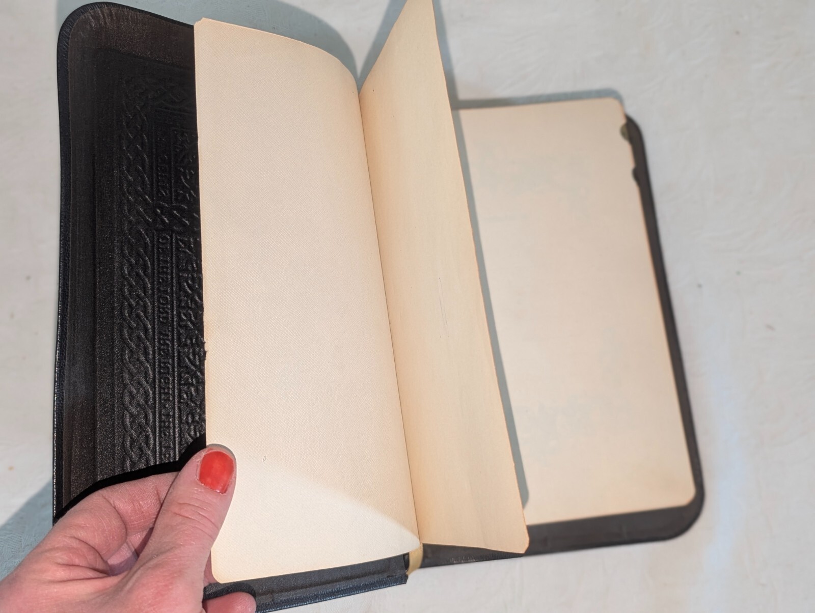 Vintage KJV Holy Bible 1950 King James Golden Book Edition 1950 Embossed Leather