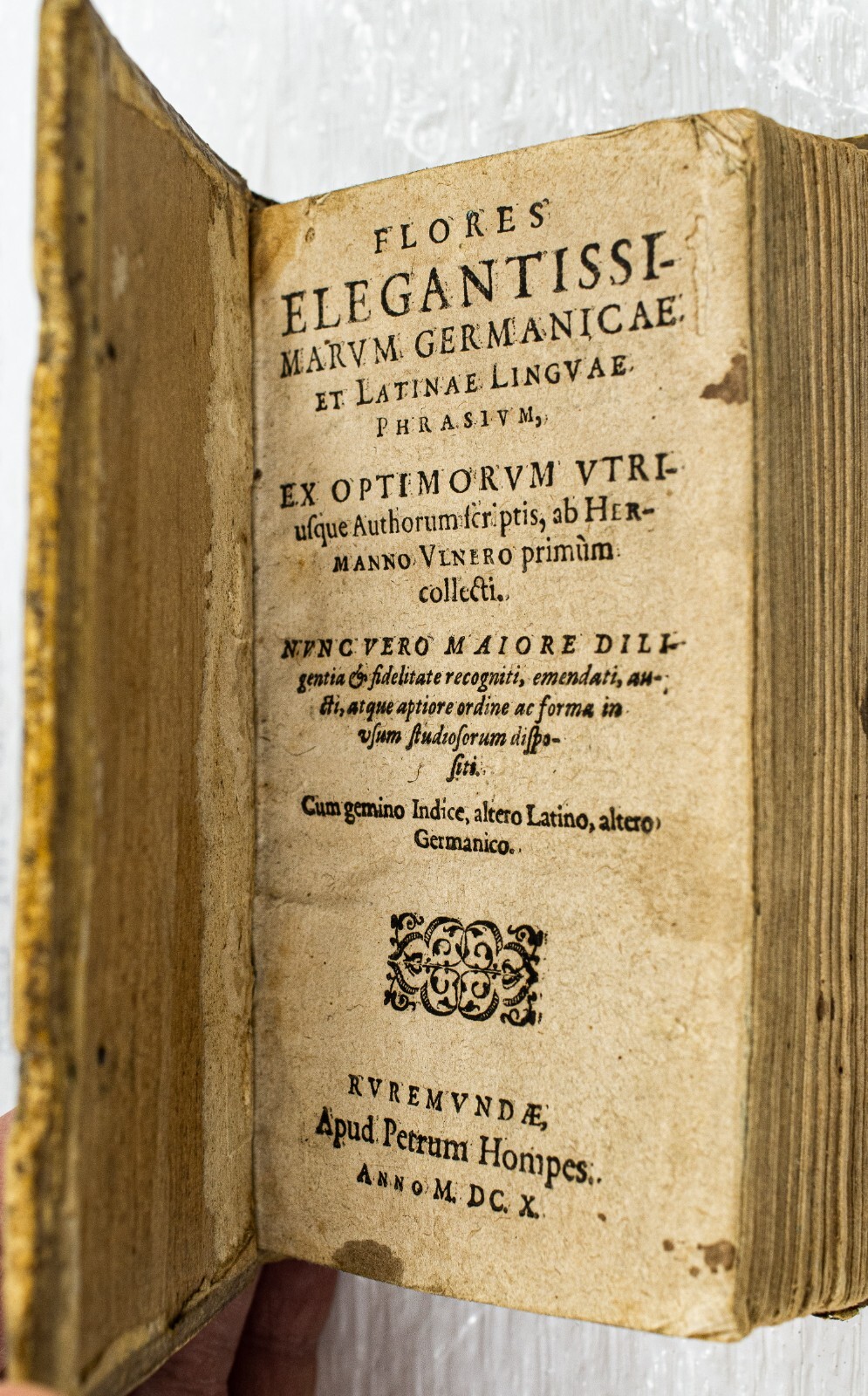 MDCX 1610 FLORES ELEGANTISSI MARUM GERMANICAE ET LATINAE LANGUAE PHRASIUM B484