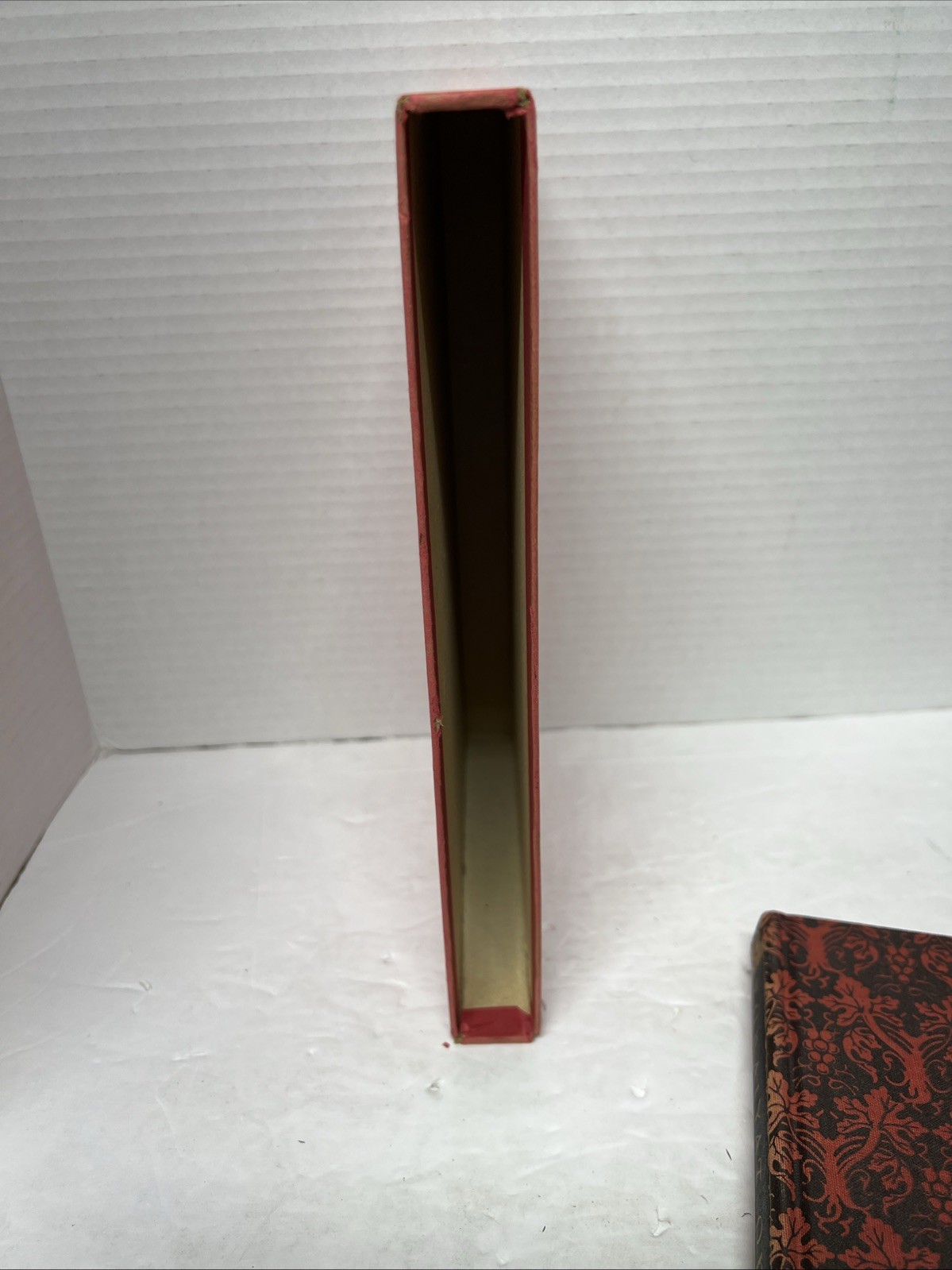 Rubaiyat of Omar Khayyam Hardcover Book 1947 Illustrated, Slip Case