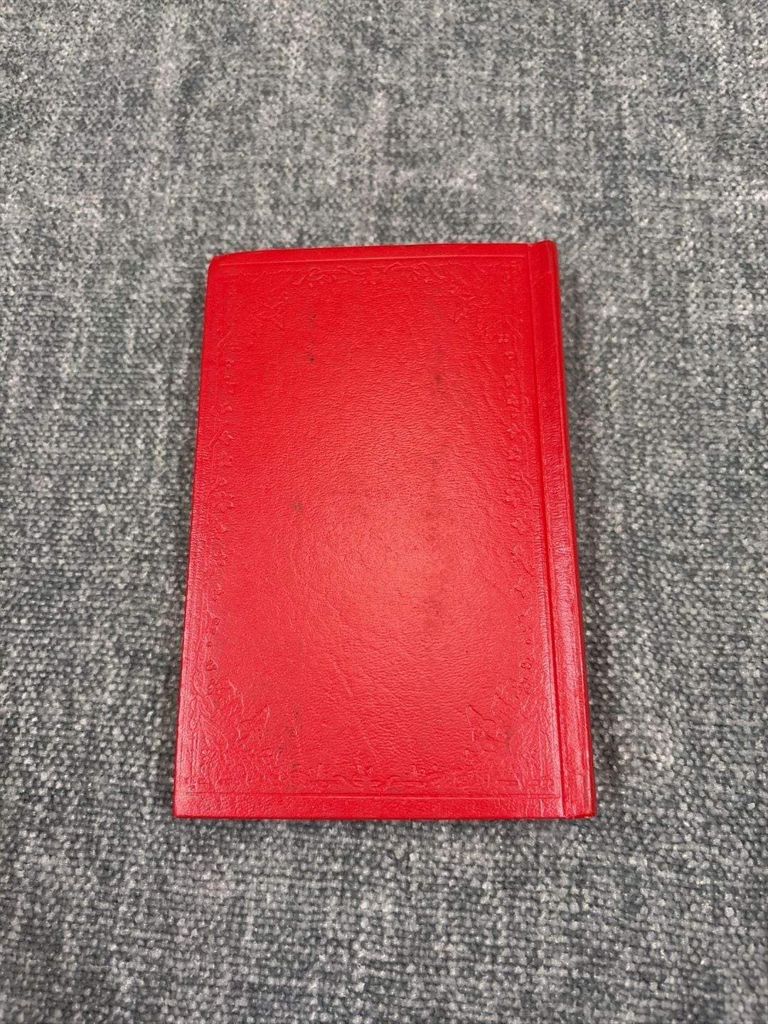 A Christmas Carol by Charles Dickens, Facsimile Edition of 1843 Original
