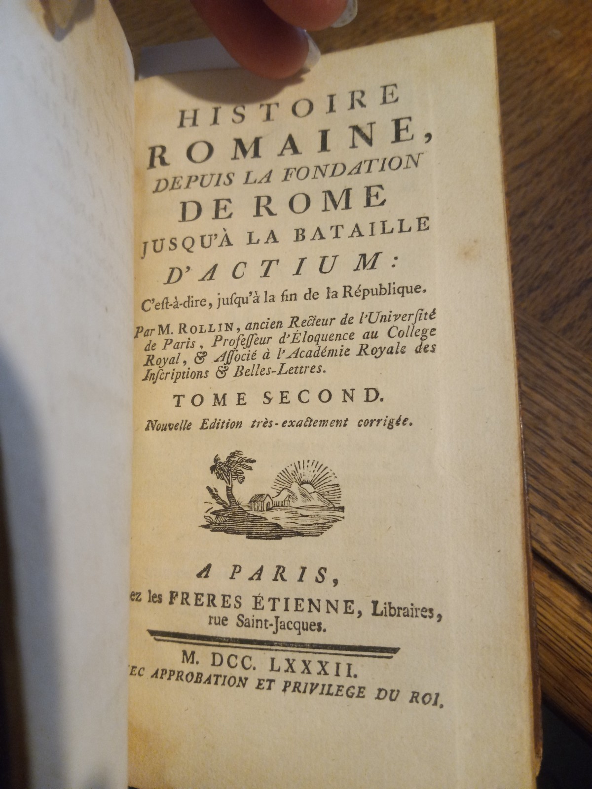 1782 HISTOIRE ROMAINE BY M ROLLIN FULL LEATHER VOLUME 2 ONLY, W/MAP OF ITALY!!
