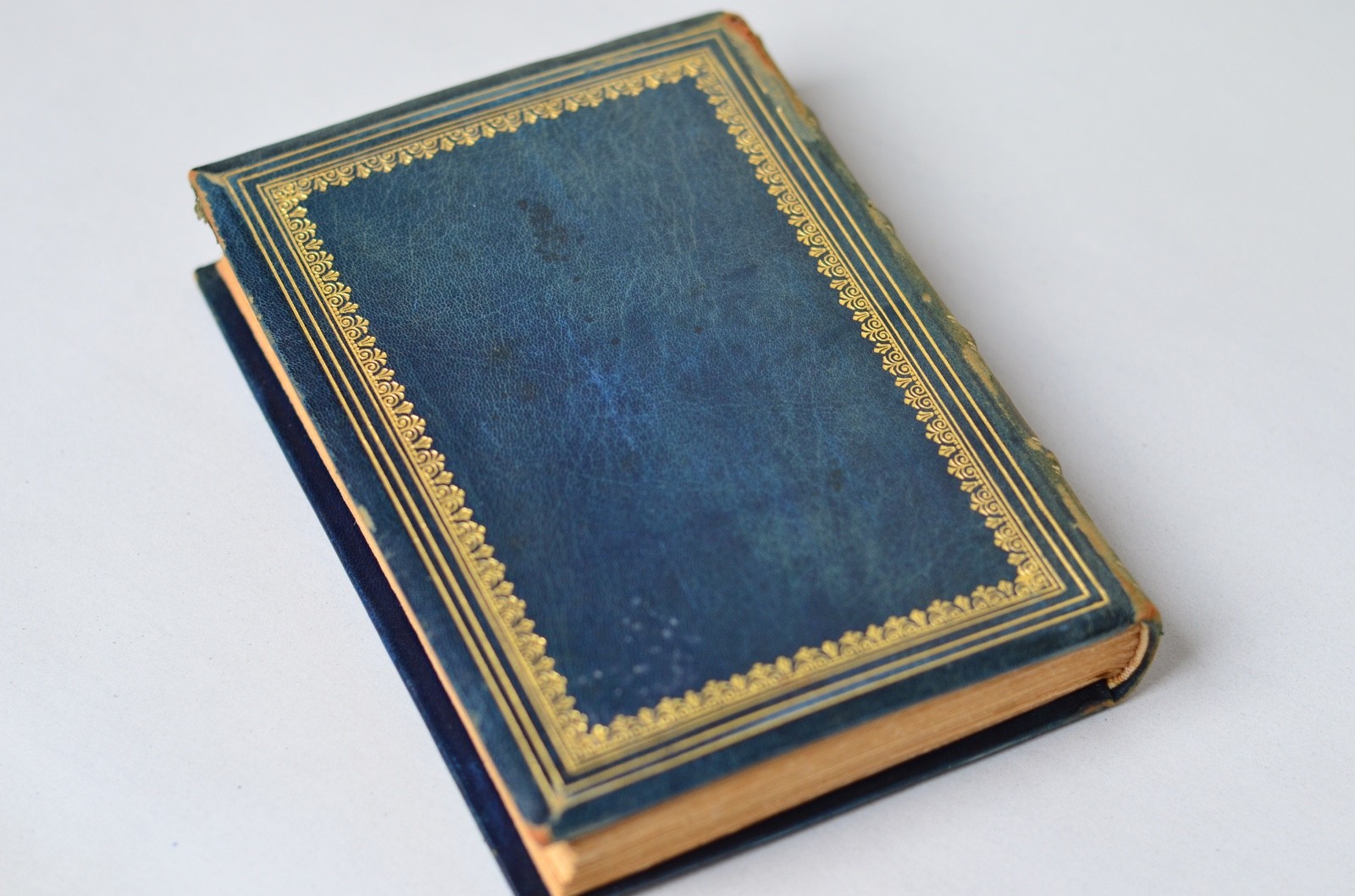 Antique Leather Bound Old Court Life in France by Frances Elliot c. 1880 – Vol I