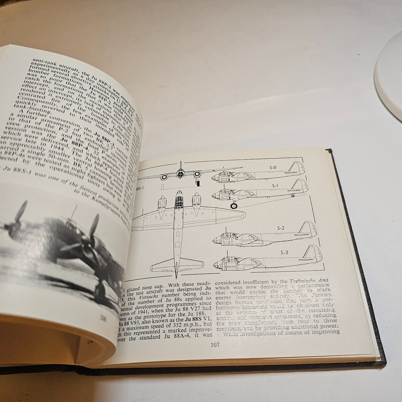 1968 BOMBERS & RECONNAISSANCE AIRCRAFT WAR PLANES SECOND WORLD WAR BOOK WWII WW2