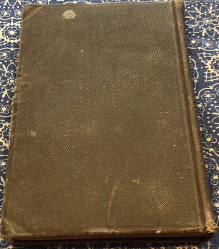 ANTIQUE BOOK/FIRST YEAR LATIN/COLLAR AND DANIEL/GINN AND COMPANY 1899.