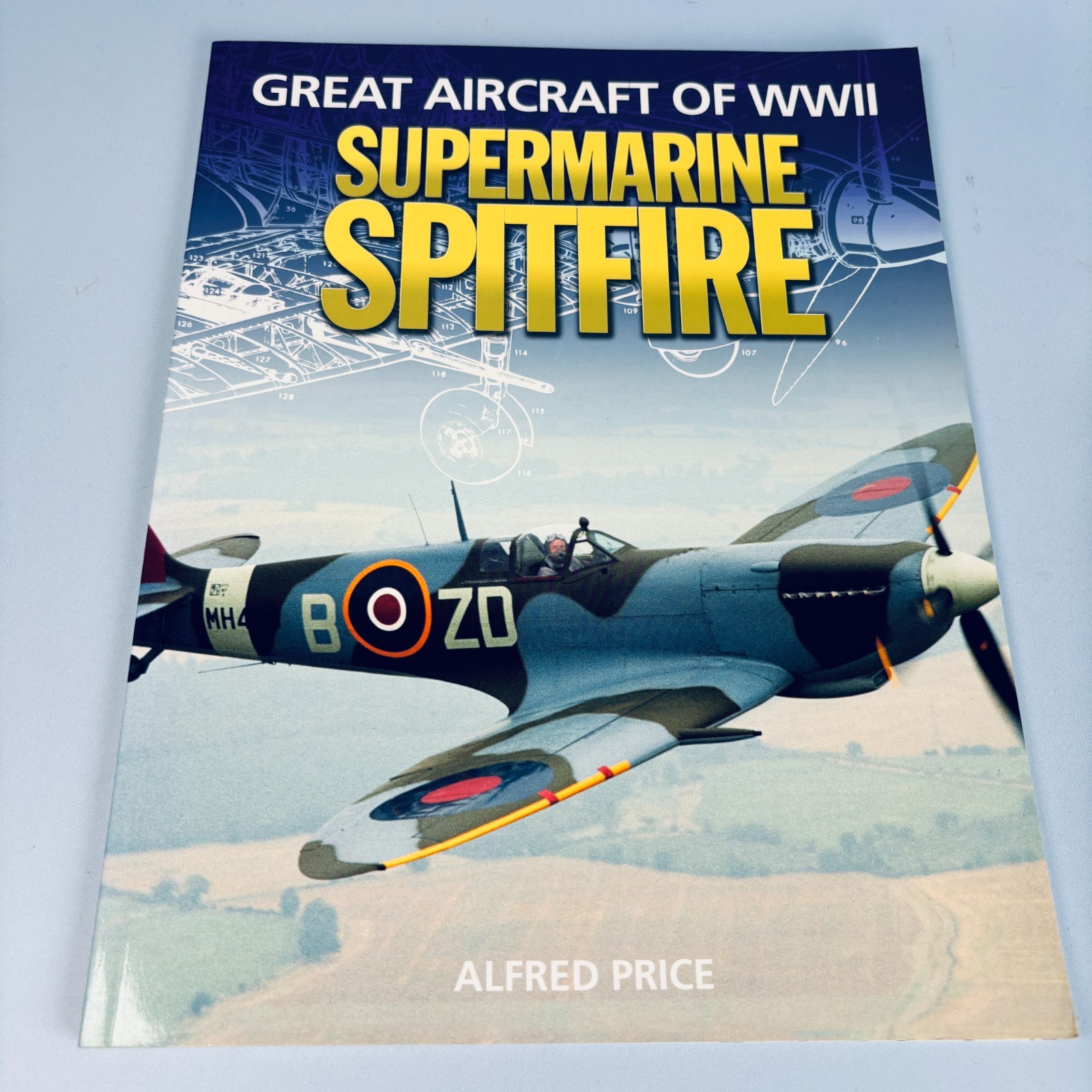 Books Military WW2 British Planes Lancaster Bomber & Spitfire x7