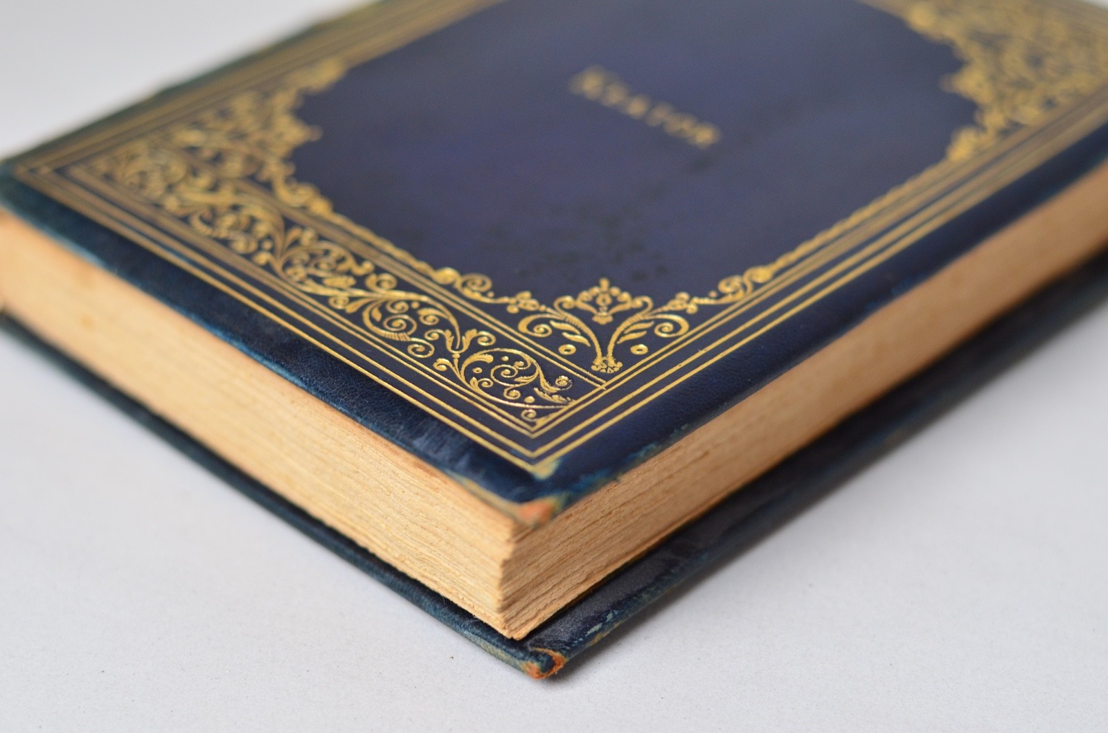 Antique Leather Bound Old Court Life in France by Frances Elliot c. 1880 – Vol I