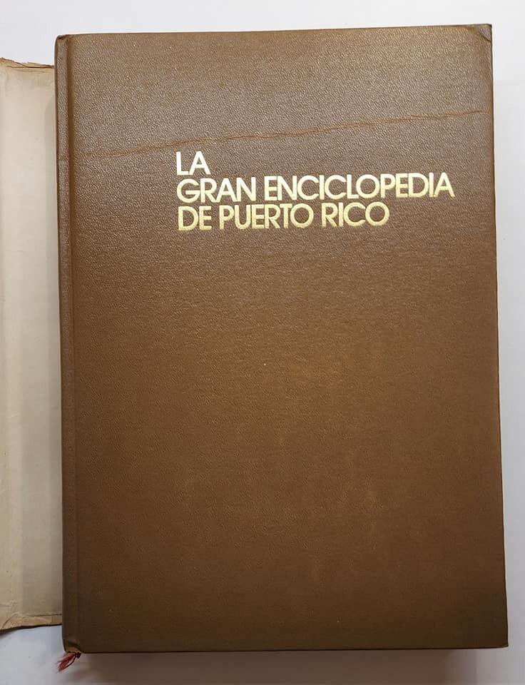 VINTAGE BOOK / LA GRAN ENCICLOPEDIA DE PUERTO RICO / VOL 3 POESIA
