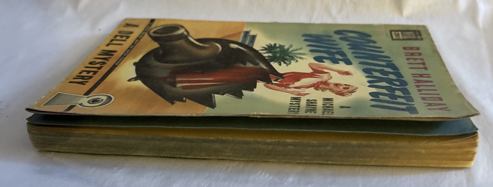 COUNTERFEIT WIFE Paperback Book 1947 Halliday Mapback Mystery Crime Mike Shayne