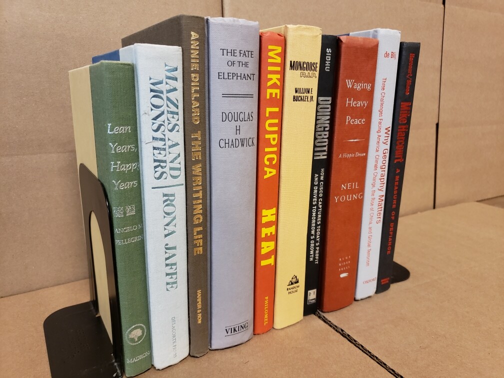 Lot of 100 Hardcover Modern-Chic-Shelf Decor Books Staging Prop Decor RANDOM MIX
