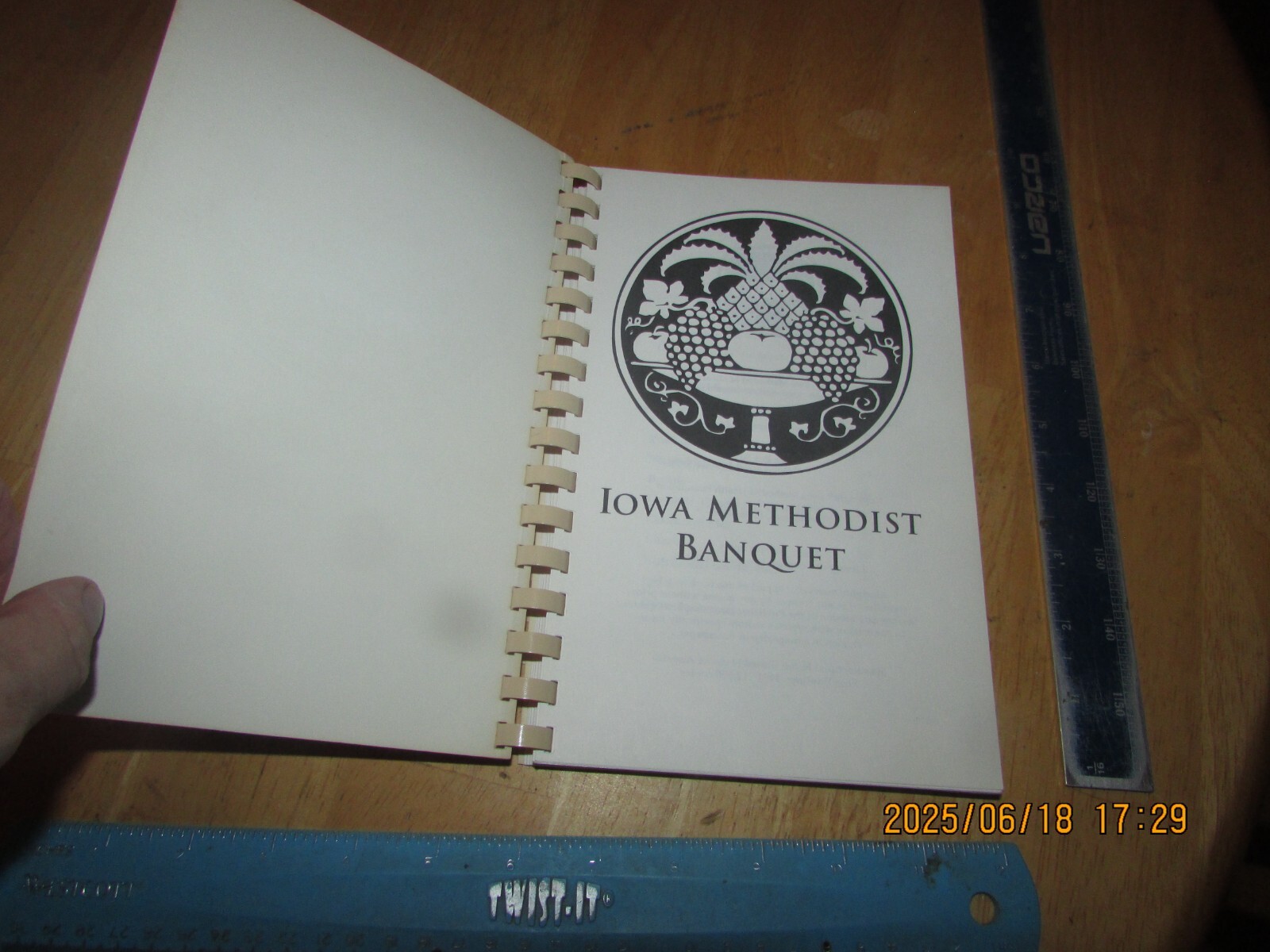 Iowa Methodist Banquet – A Cookbook – 1991 Spiral Paperback