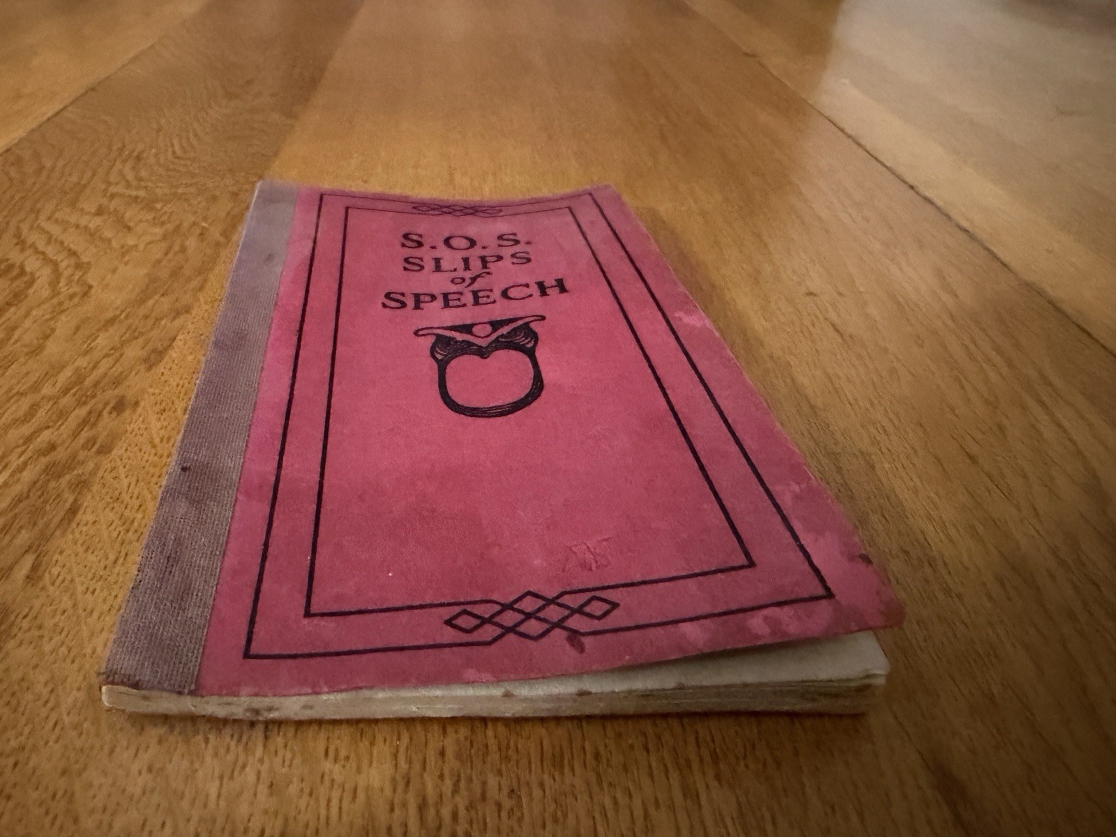 VINTAGE 1922 S.O.S. SLIPS OF SPEECH BOOK FUNK & WAGNALLS CO