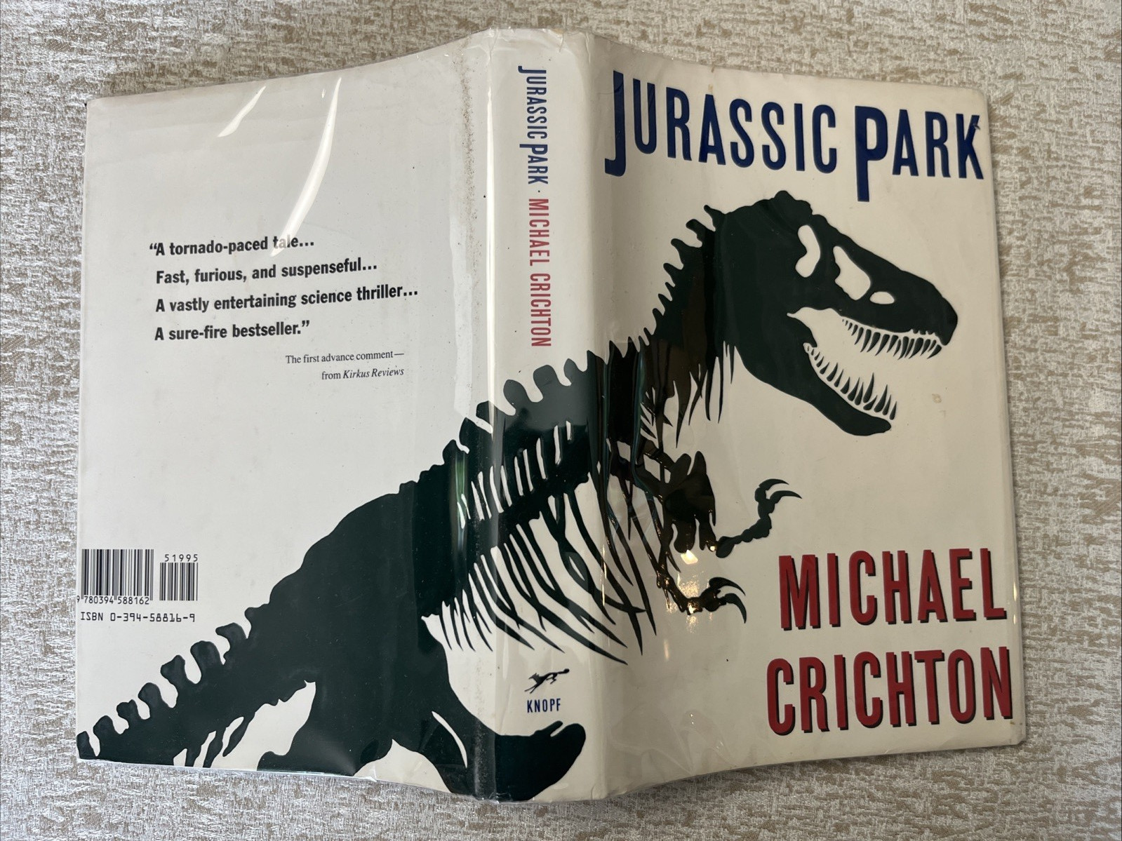 Jurassic Park, Michael Crichton. Knopf 1990. First Printing.