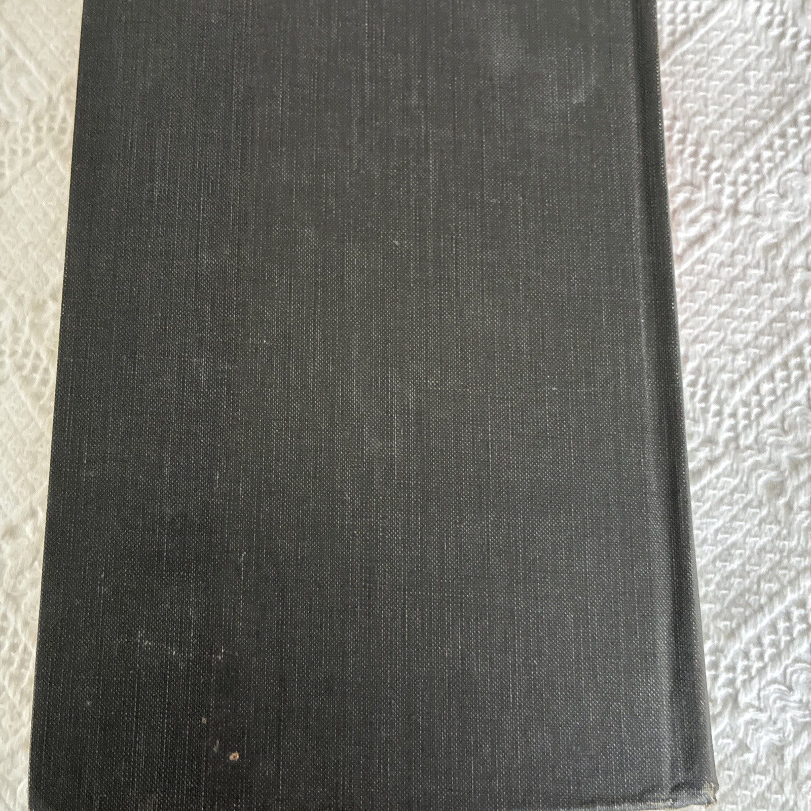 Amy Vanderbilt’s New Complete Book of Etiquette, Copyright 1967 Doubleday HC