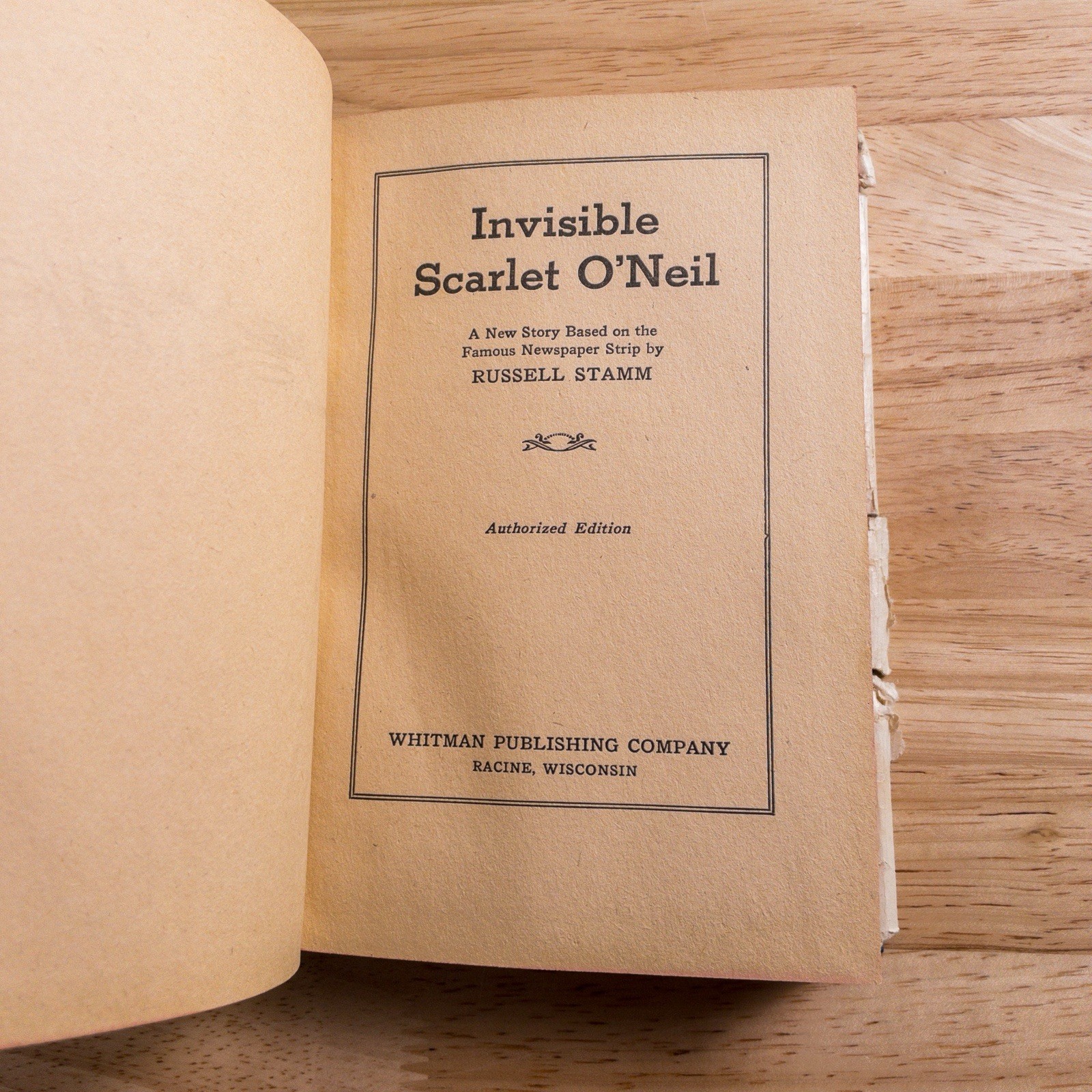 Russell Stamm INVISIBLE SCARLET O’NEIL 1943 Whitman Publishing Company HC/DJ