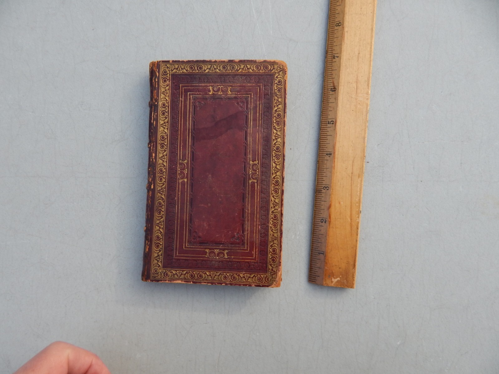 1822 FULL LEATHER “A FATHER’S LEGACY TO HIS DAUGHTERS” BY DR. JOHN GREGORY