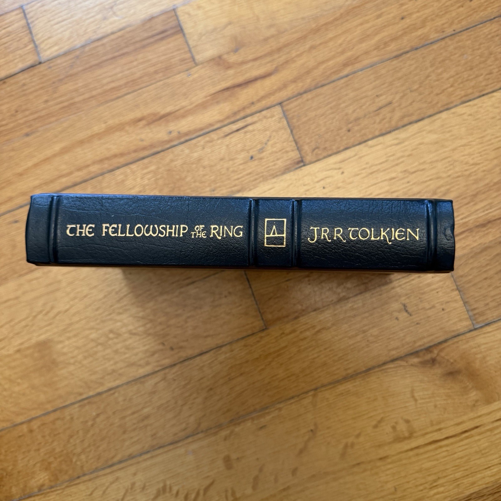 J.R.R. Tolkien The Fellowship of The Ring Collector’s Edition 1984