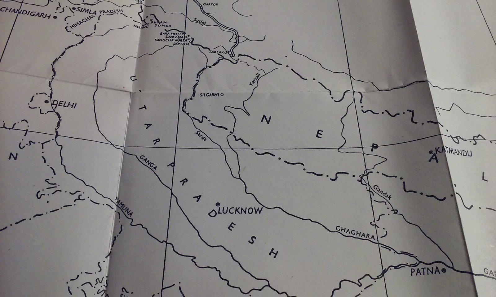 China’s Betrayal Of INDIA Background To The Invasion Vintage History Booklet Map