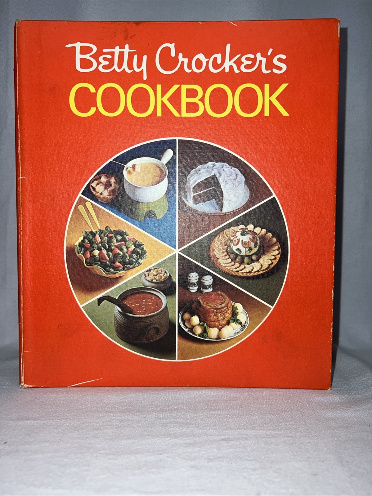 Vtg 5 Ring Binder Betty Crockers Cookbook Pie Cover 1969 First Printing F1