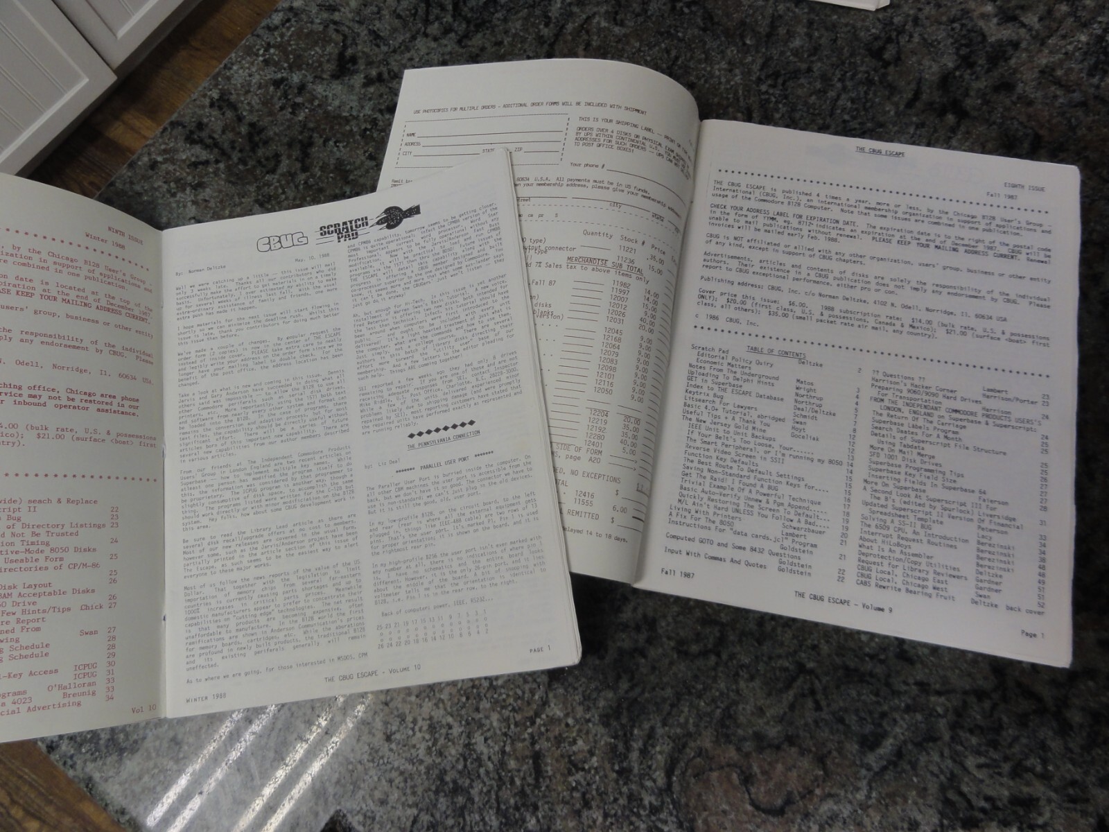 Commodore B128 Lot of 10 CBug Escape Chicago User’s Group 1st Issues 1985 + More