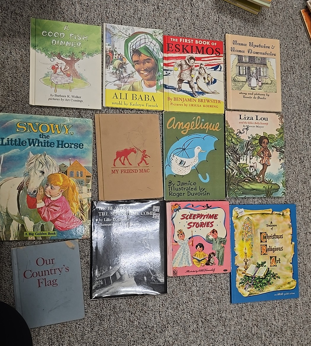 Lot of 12 Vintage Mixed Authors Read Along Hardcover Toddler Children’s Books