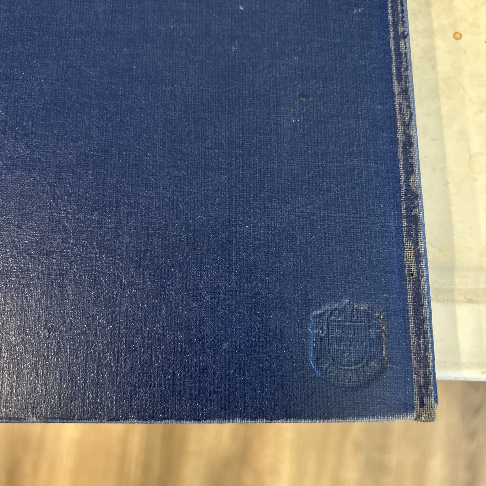 Unit Year Book / U.S NAVAL AIR STATION ALAMEDA CALIFORNIA 1st Edition