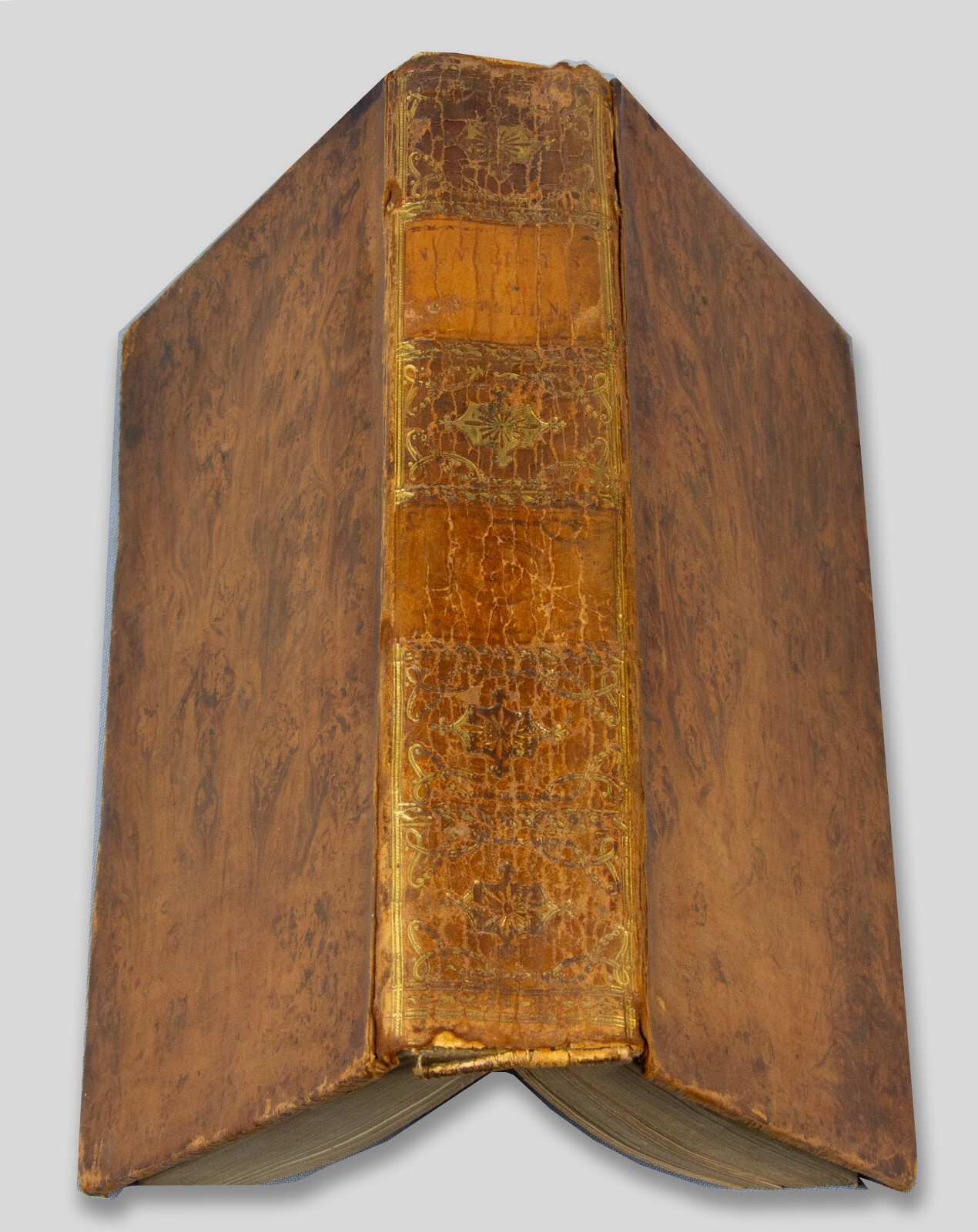 Novelist’s Magazine – 1786 – stories by Smollett, Voltaire plus English Hermit