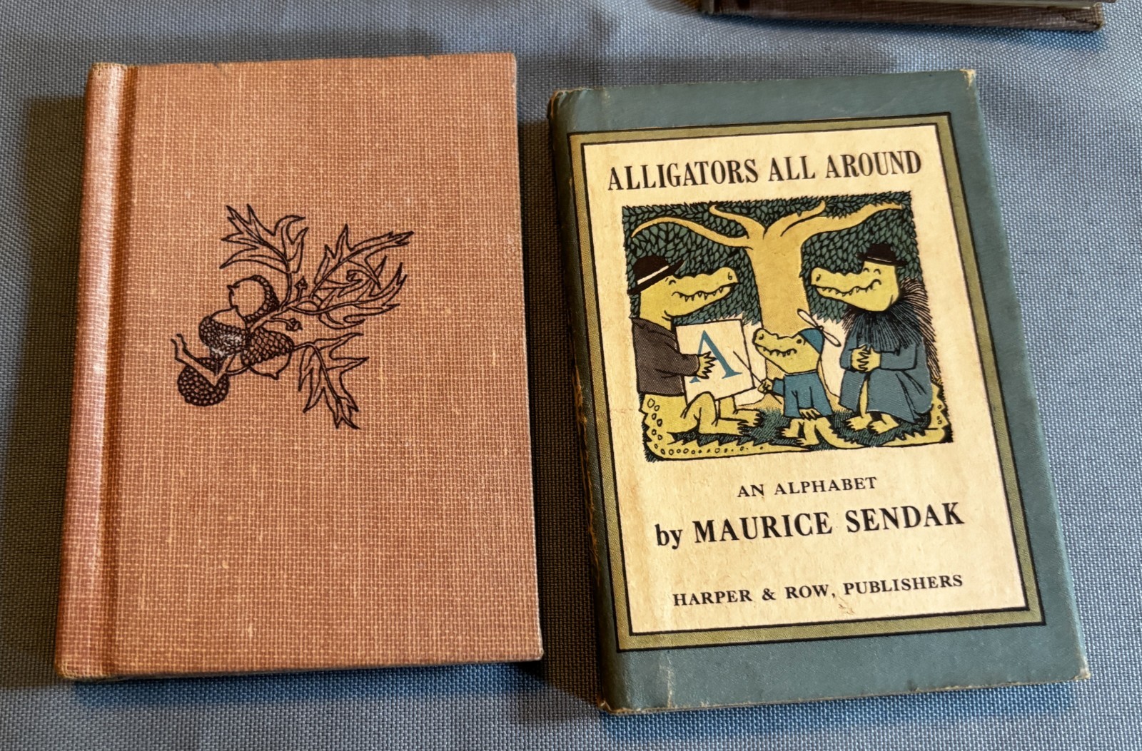 1962 Nutshell Library Mini Books in Slip Case Maurice Sendak 4 Illustrated Books