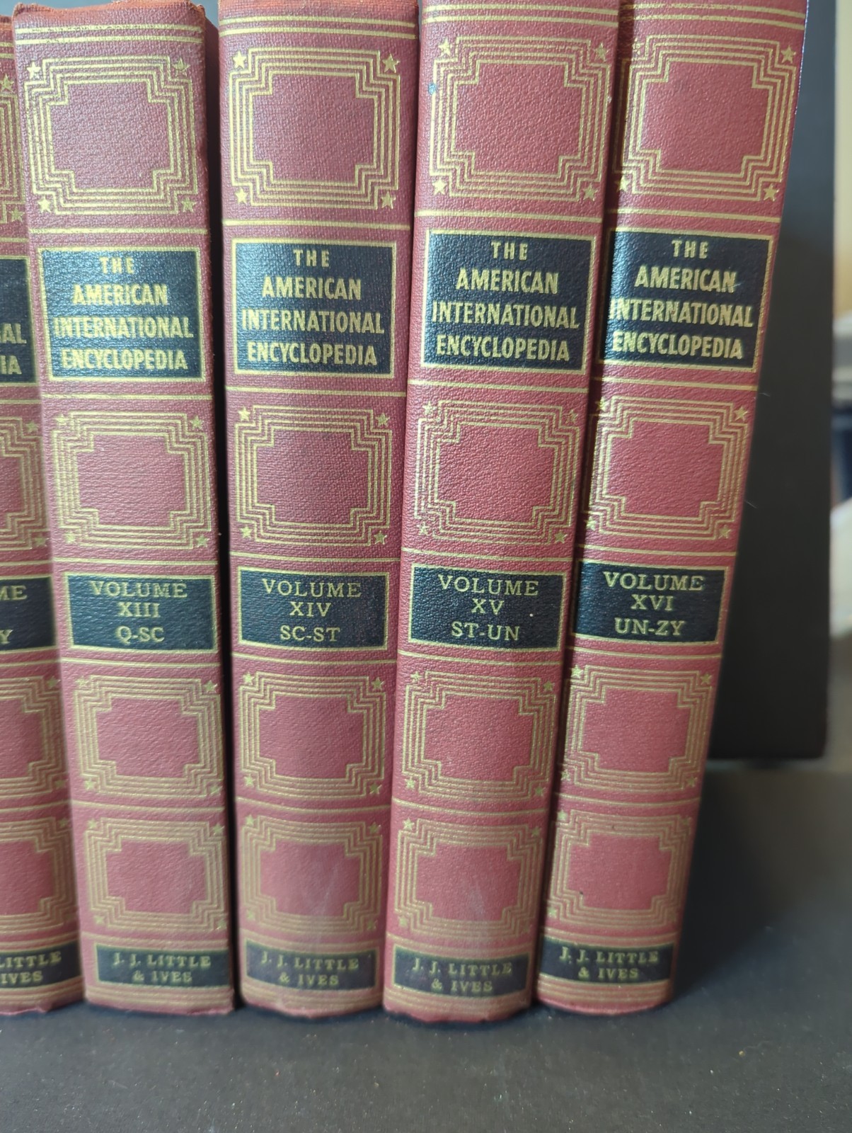 The American International Encyclopedia Set of 16 Encyclopedias 1954 Red Gold