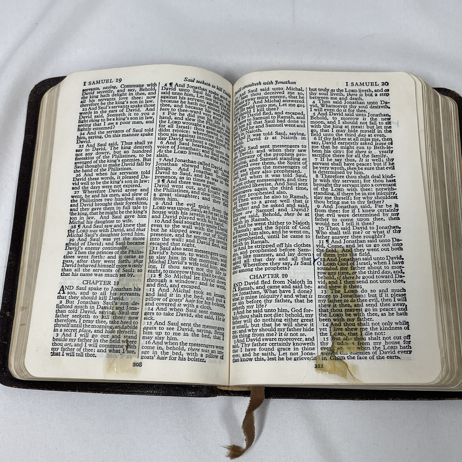 Leather Bible Silk Sewn India Pocket Book Vintage