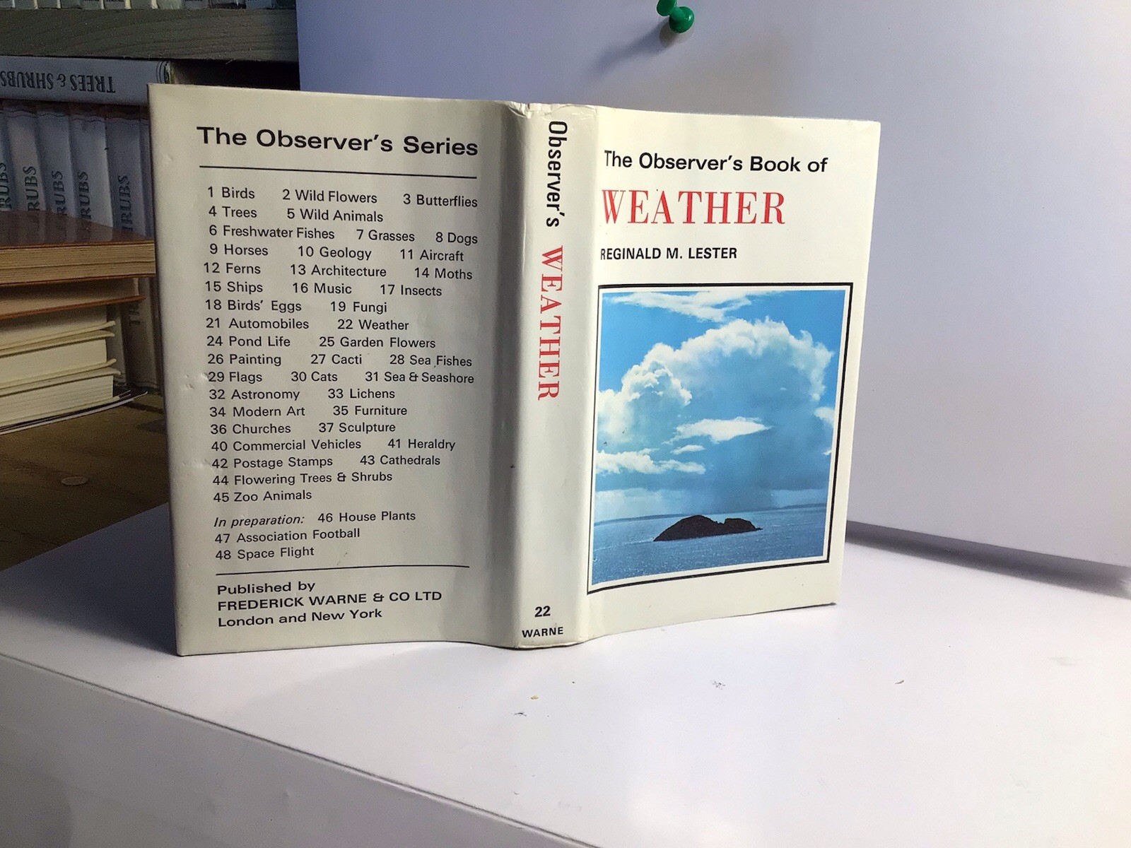 Observers Book Of Weather 1970