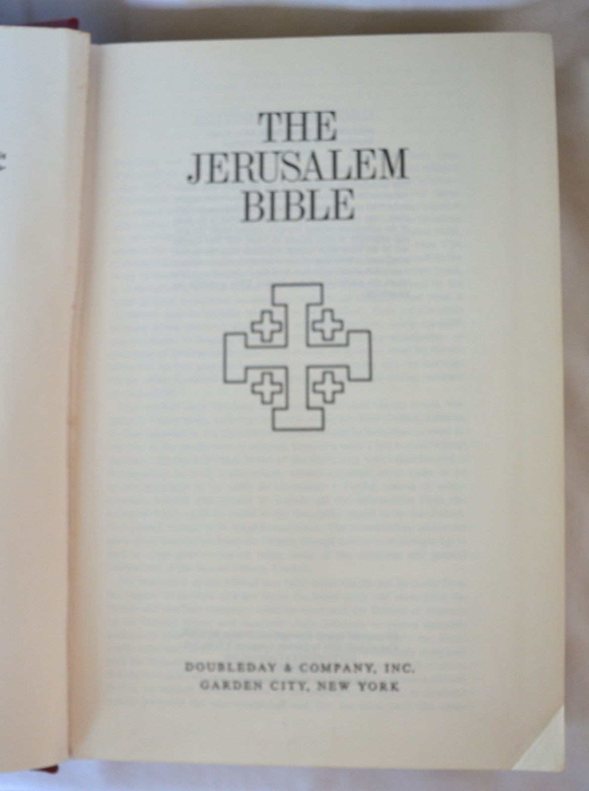 The Jerusalem Bible w/ Slipcase (HC, 1966) Wrinkled Spine, Some Wear & Tear