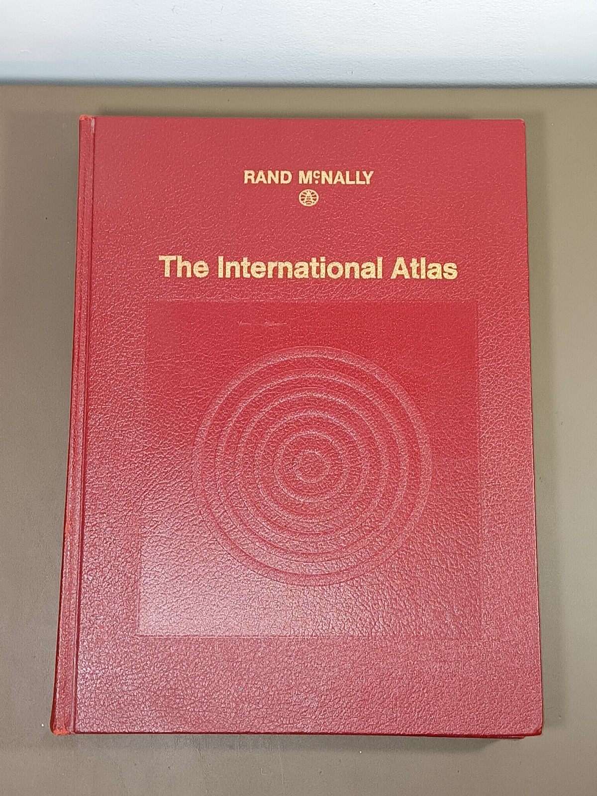 Vintage 1969 Rand McNally International Atlas 12×15 Foldout Pages Hardcover
