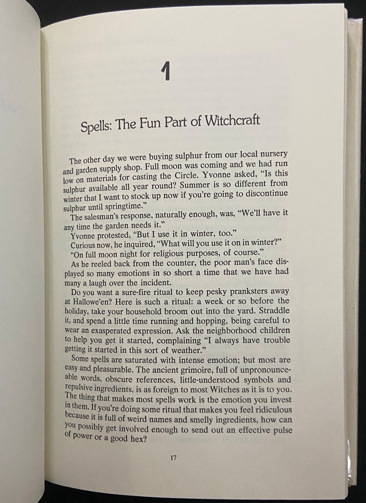 1976 THE MAGIC POWER OF WITCHCRAFT Occult Spells FROST Vintage Book w/ DJ