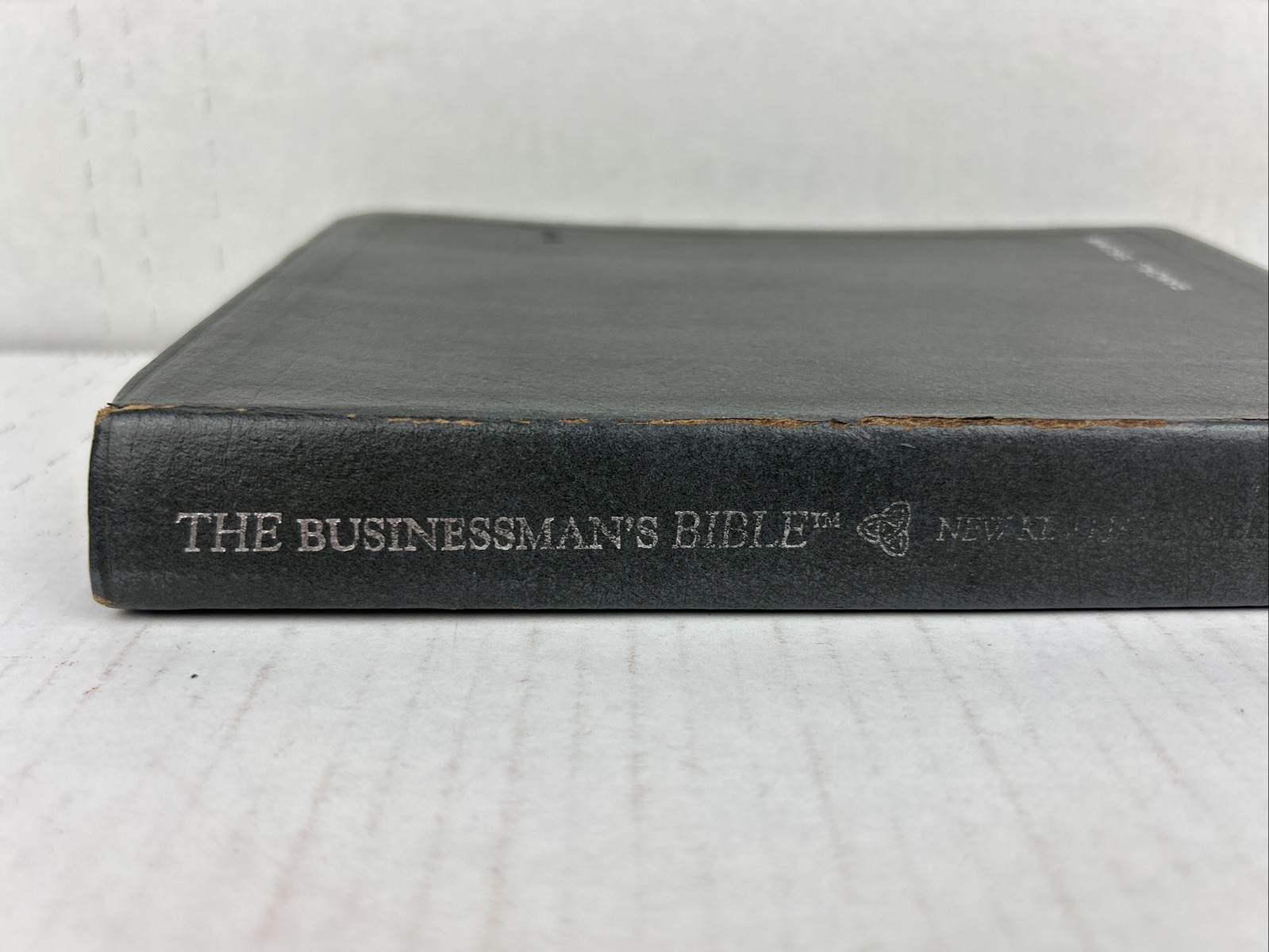 The Businessman’s Bible New King James Version Bonded Leather NKJV 1989