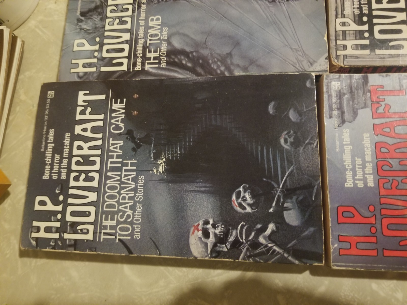 Set of 6 Vintage HP Lovecraft Paperbacks Michael Whelan Cover Art
