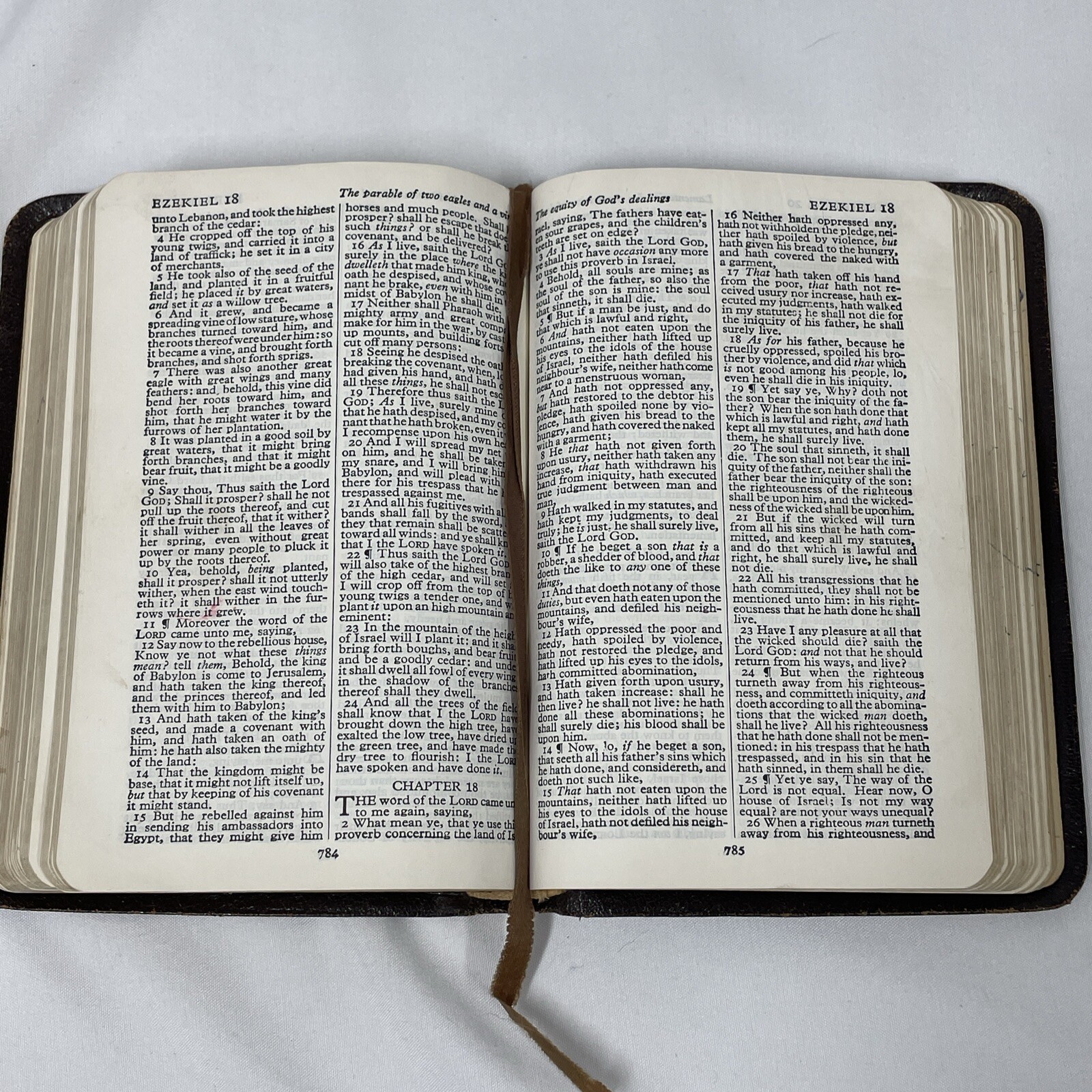 Leather Bible Silk Sewn India Pocket Book Vintage
