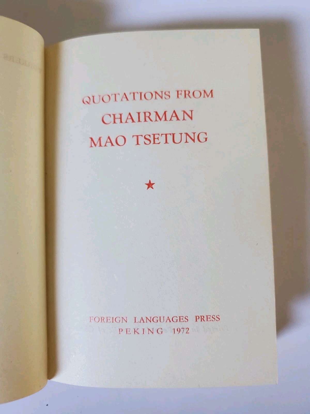 Quotations From Chairman Mao Tse-Tung 1972 Foreign Language Press