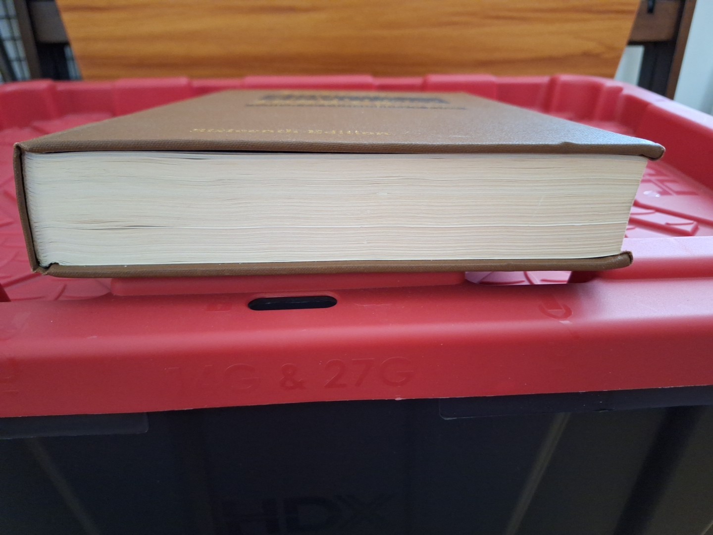 Jane’s Armour & Artillery 1995-96 Hardcover Military Book EUC