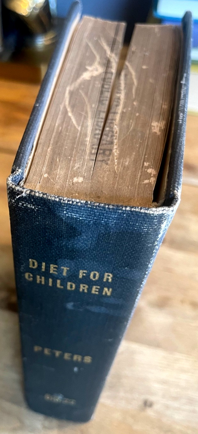 Diet for Children (and Adults) and the Kalorie Kids. Lulu H Peters, 1924