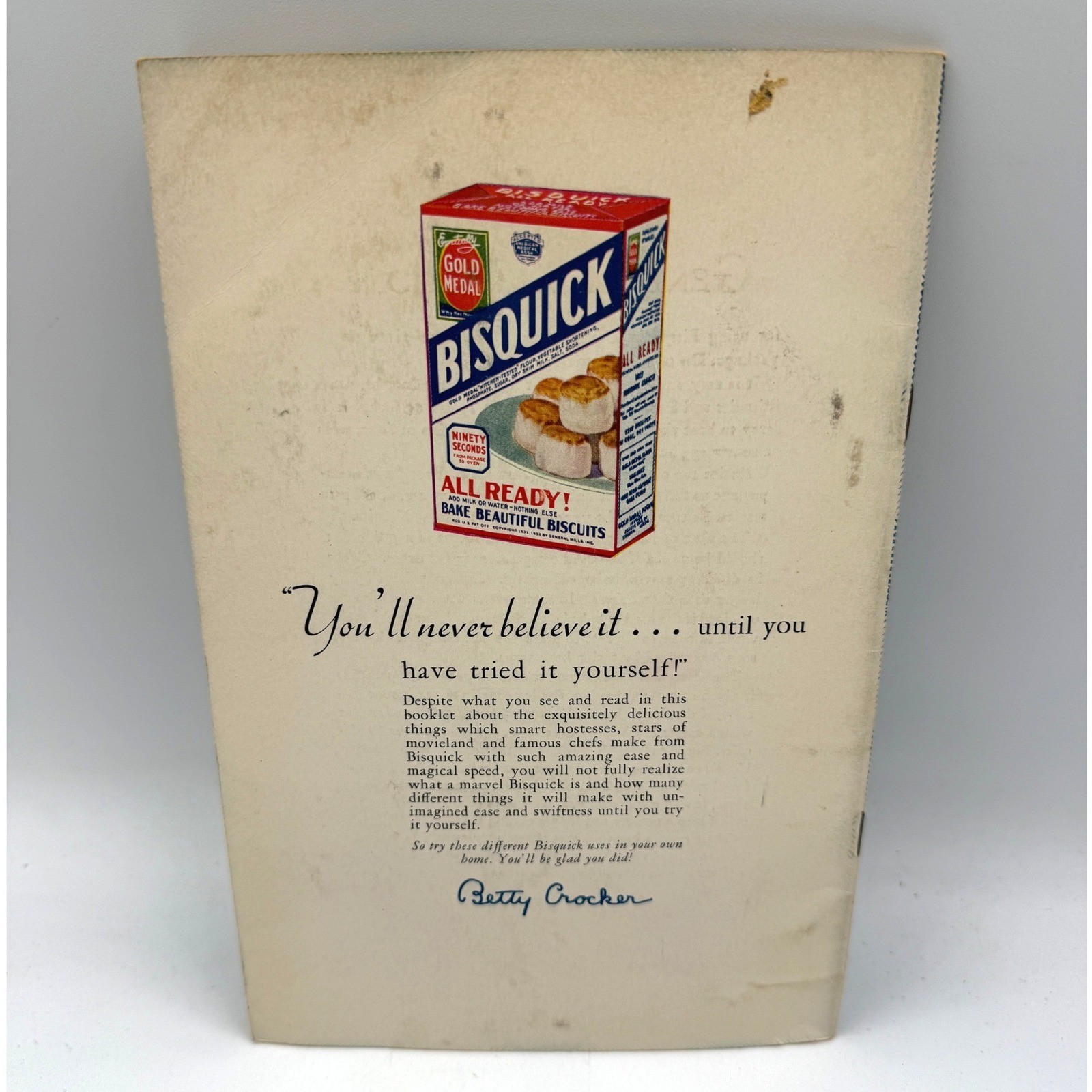 Betty Crocker Bisquick 101 Delicious Creations Booklet 1933 Vintage Movie Stars
