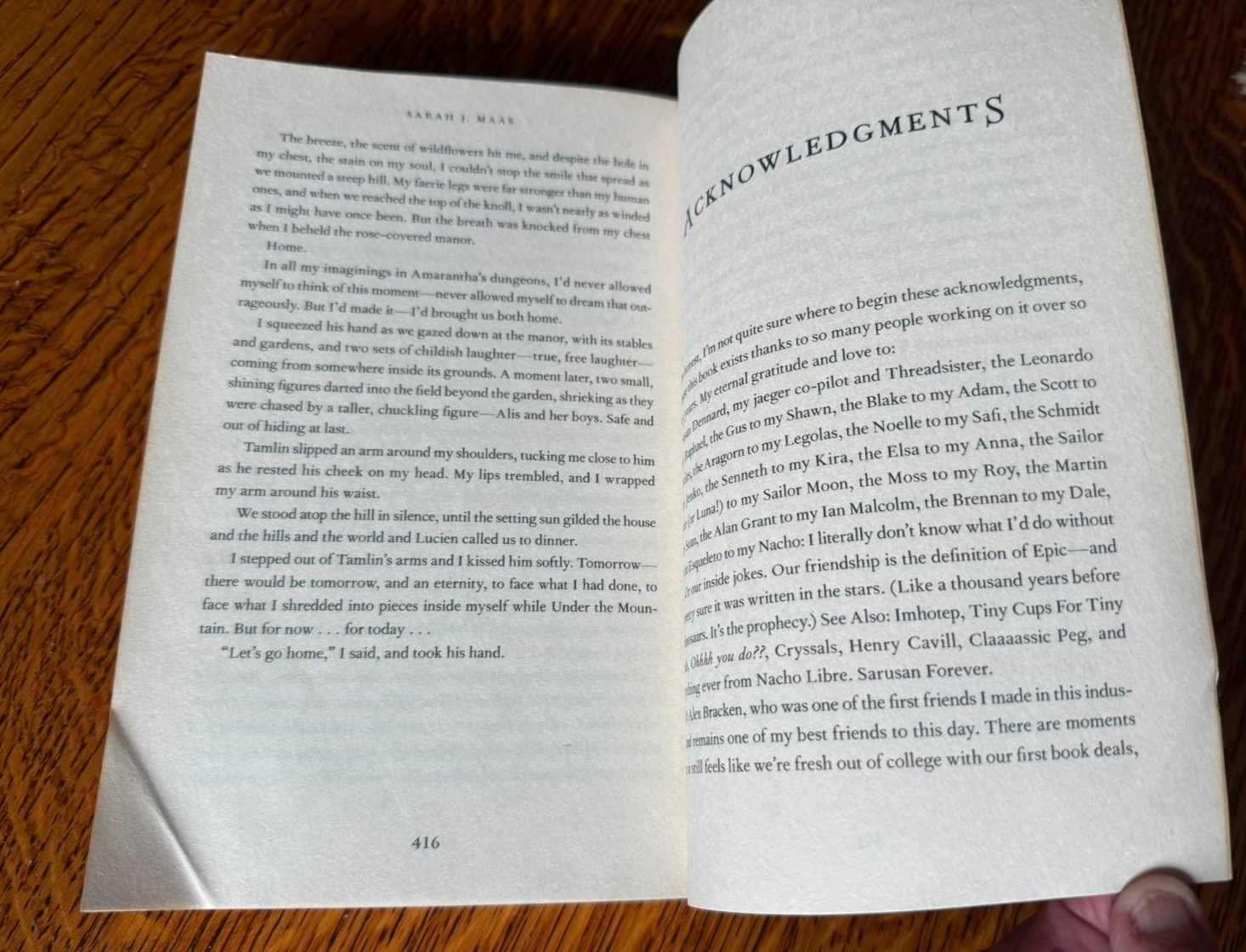 ADVANCE UNCORRECTED PROOF – A Court of Thorns and Roses – ARC – Sarah Maas RARE