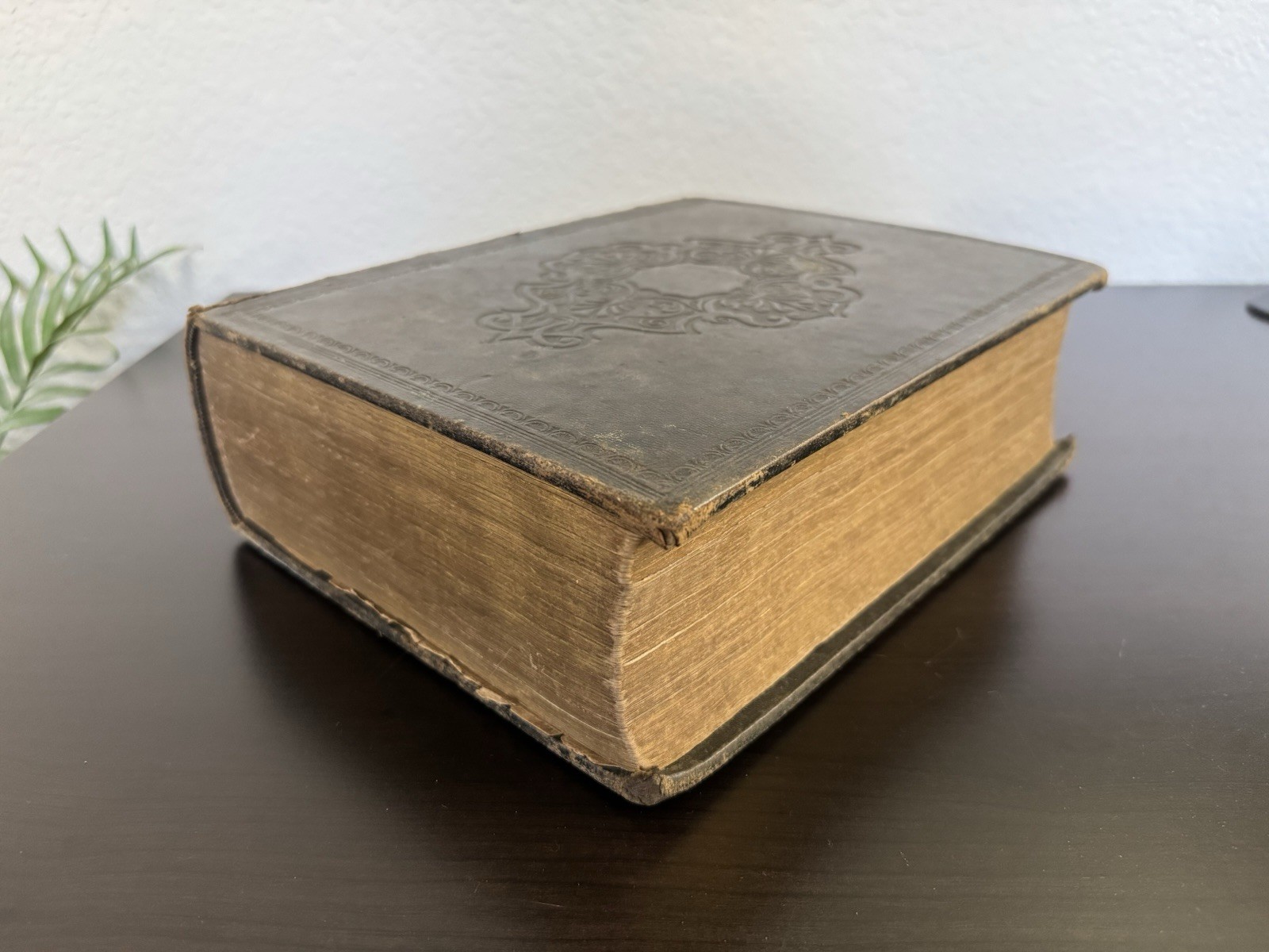 Welsh-English Duoglott King James Bible, Mid-1800s