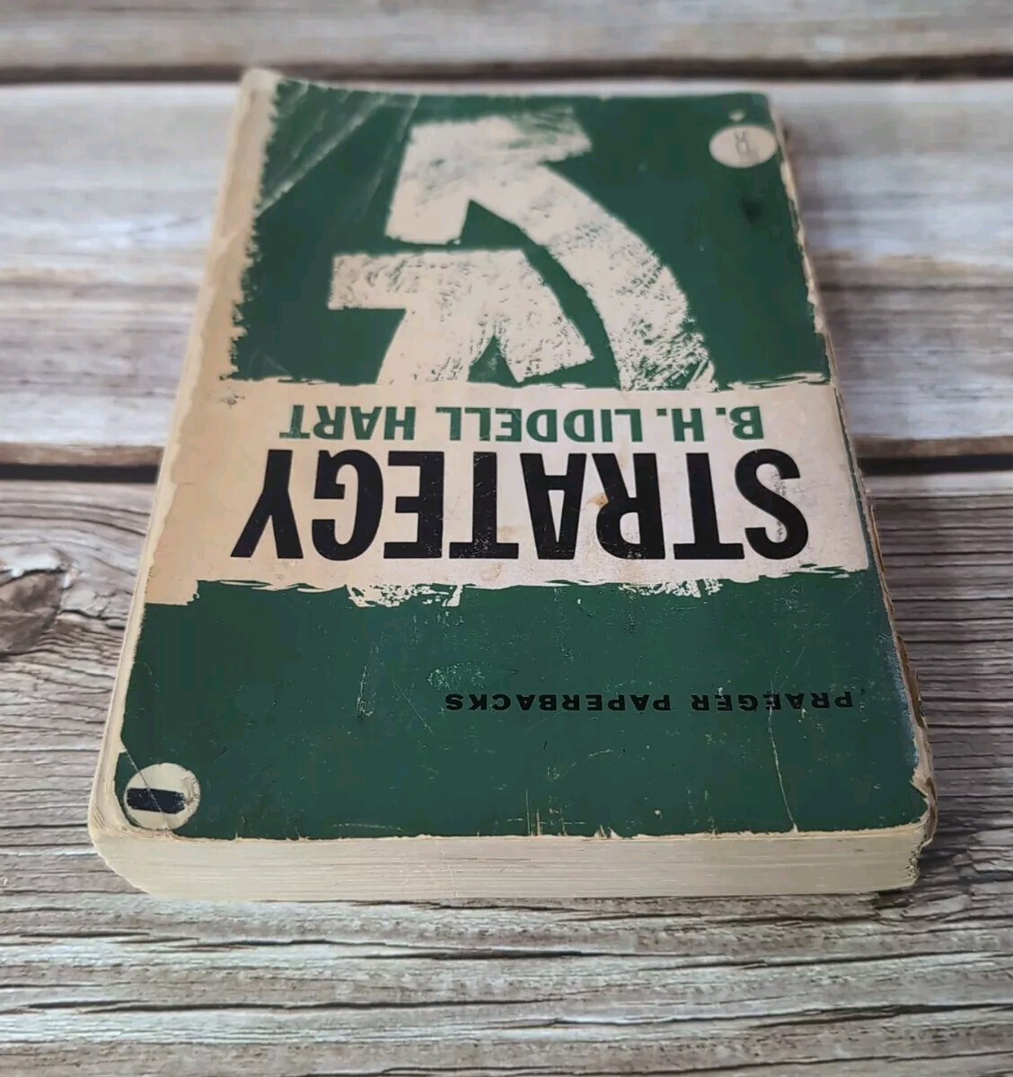 Strategy by B.H. Liddell Hart 1961 Paperback 8th Printing
