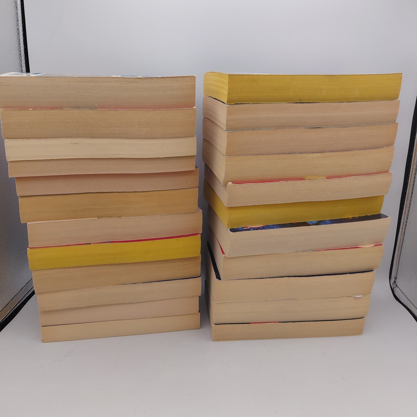 Mary Higgins Clark Lot of 23 Suspense Novels – Books Paperback Editions